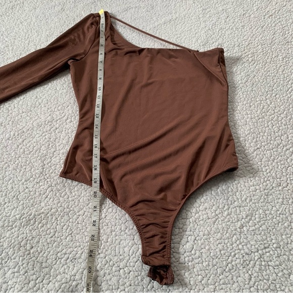 Garage  One Shoulder Bodysuit - Picture 5 of 6